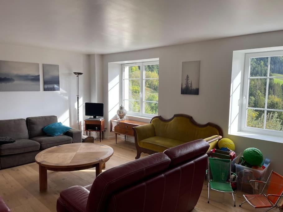 Magnifique Maison Renovee, 10Pers Rencurel Exterior photo